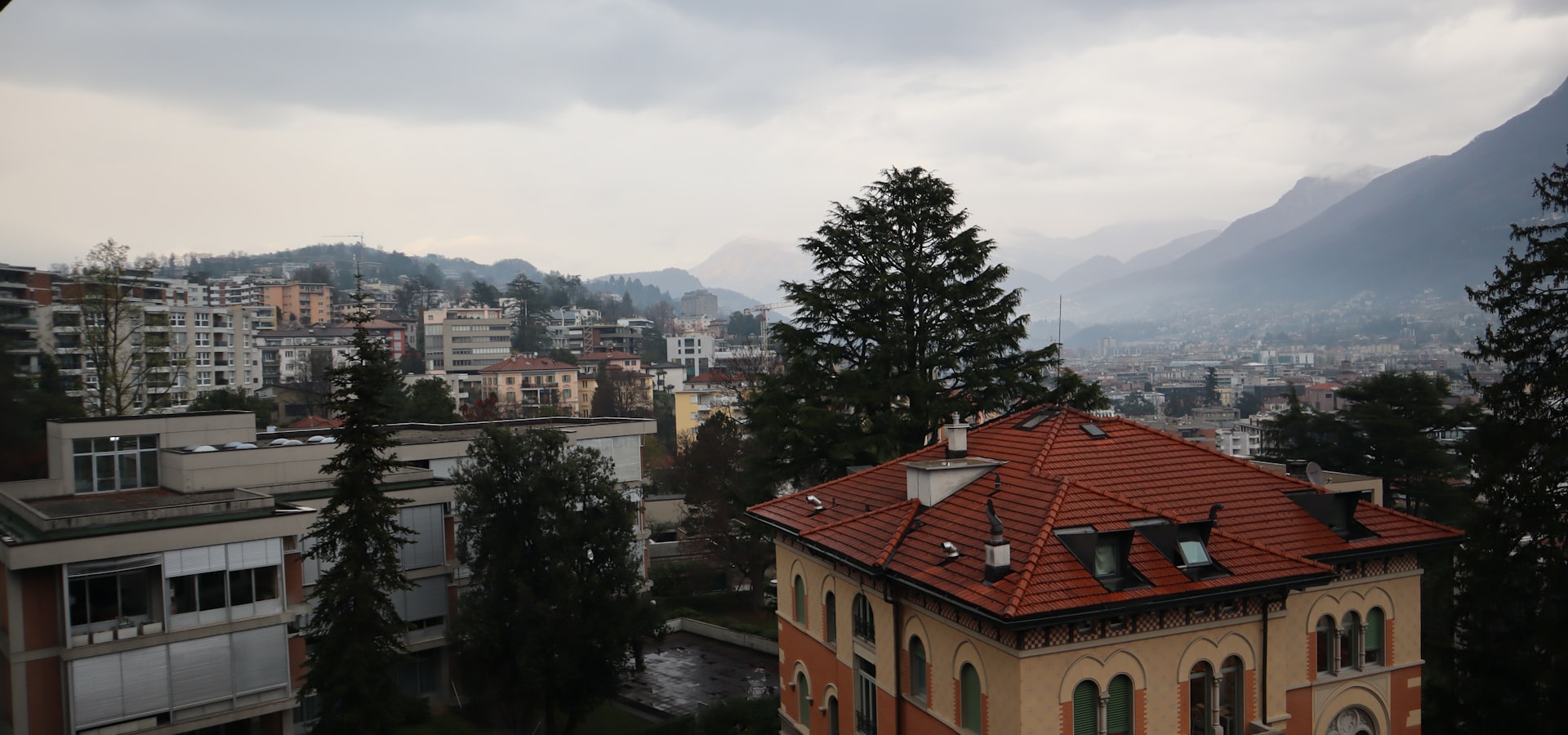 Household staff in Lugano